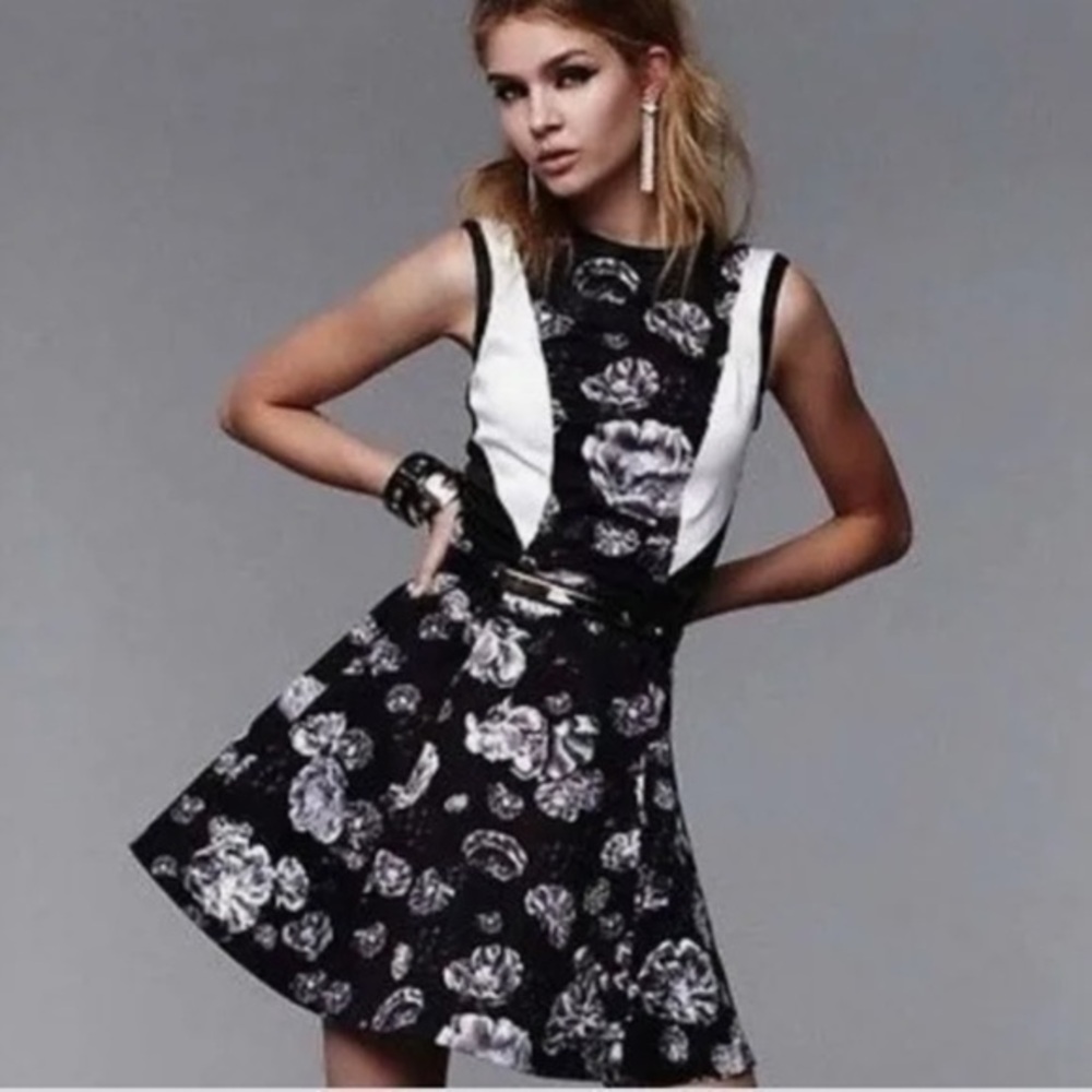 NWT Prabal Gurung For Target Navy Black White Floral Sleeveless Flare Dress, 4